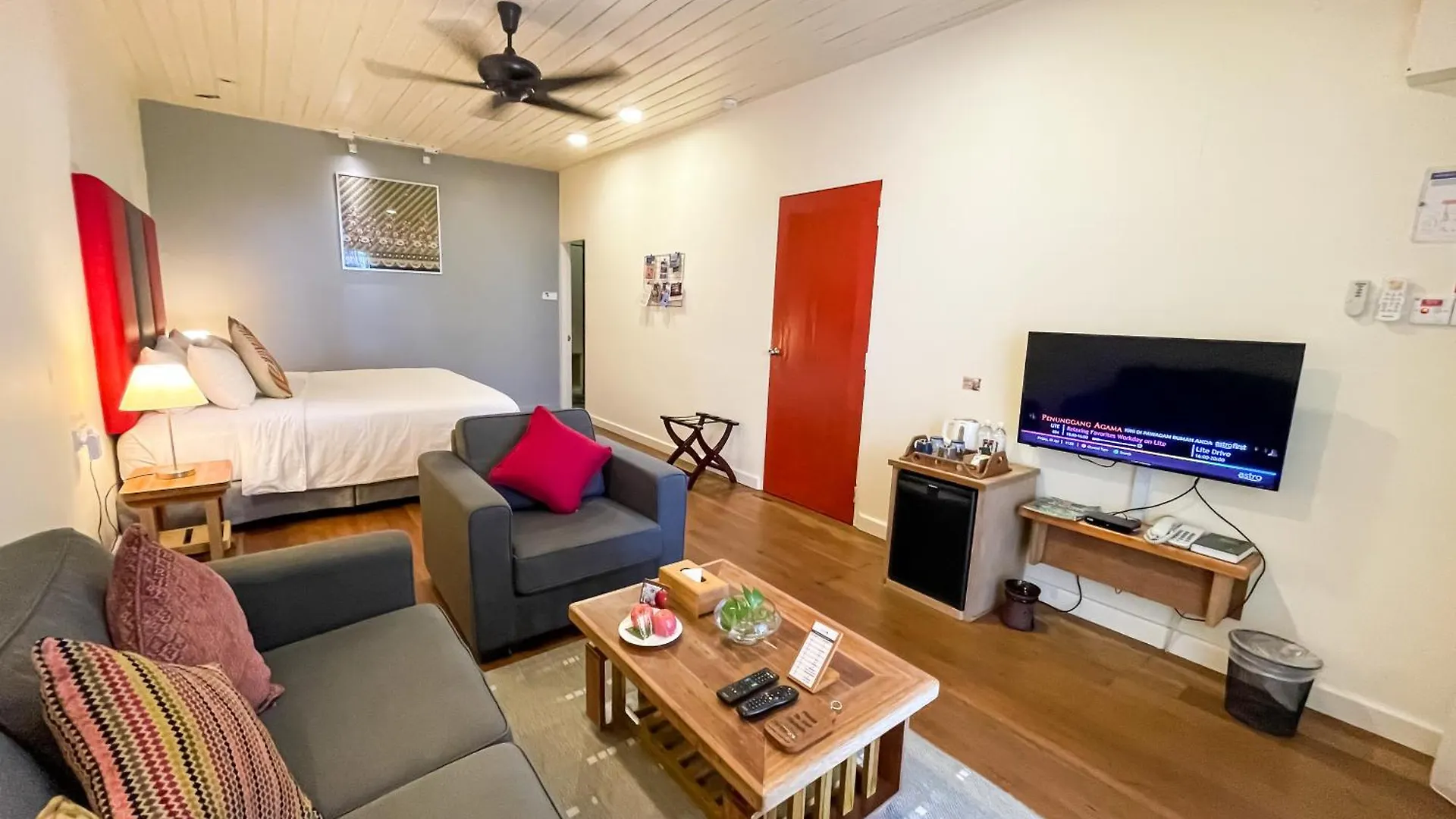 Sutera Sanctuary Lodges At Manukan Island Kota Kinabalu 4*,