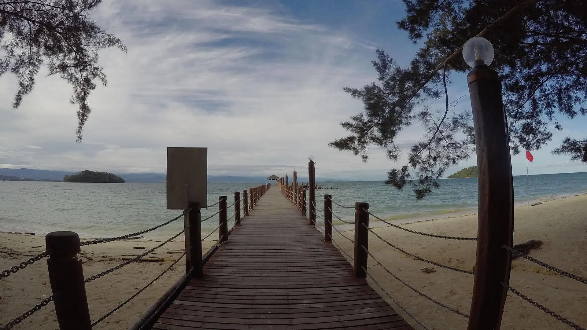 **** Resort Sutera Sanctuary Lodges At Manukan Island Kota Kinabalu Malaysia