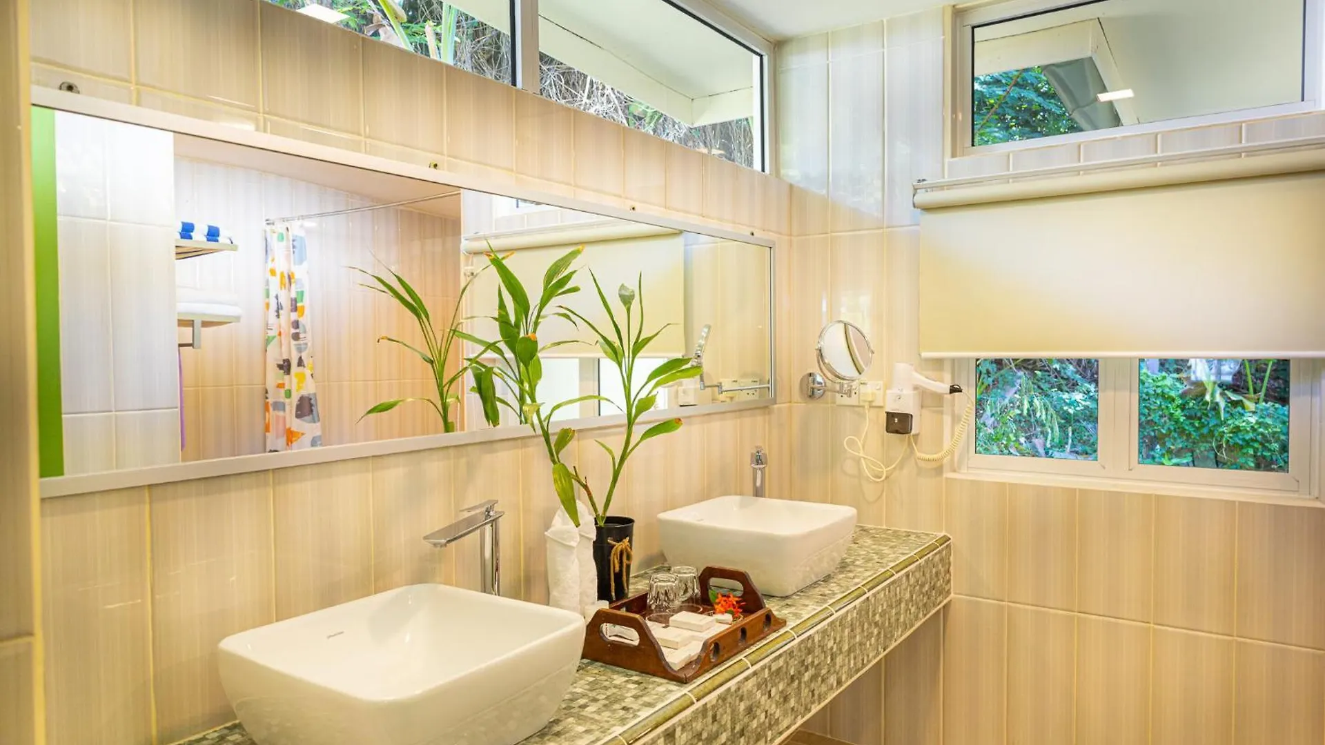 **** Resort Sutera Sanctuary Lodges At Manukan Island Kota Kinabalu Malaysia